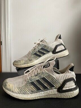 ADIDAS ULTRA BOOST